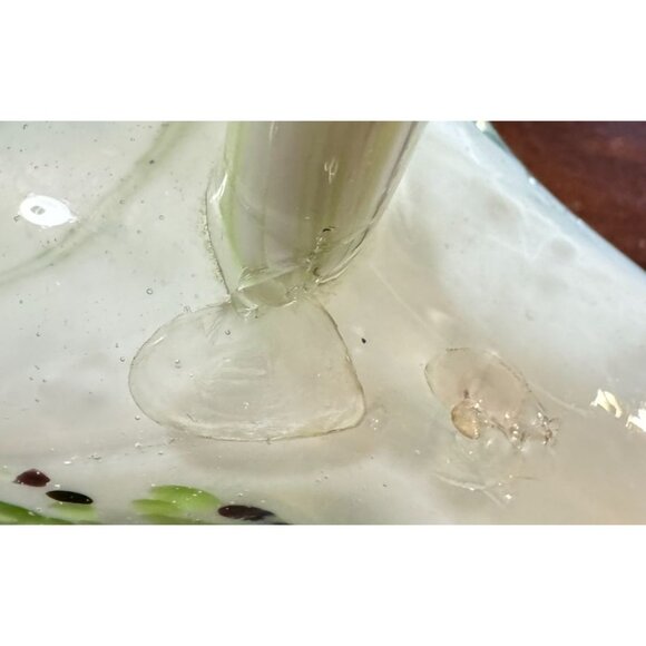 Weirdo Frog Toad Hand Blown Art Glass Paperweight 5.5" L X 4" H x 5" W FLAW - Picture 6 of 6